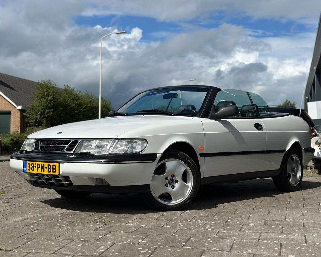 Saab 900 Cabriolet 2.0 Turbo SE, Auto's, Saab, Gebruikt, Zwart, 4 cilinders, Cabriolet