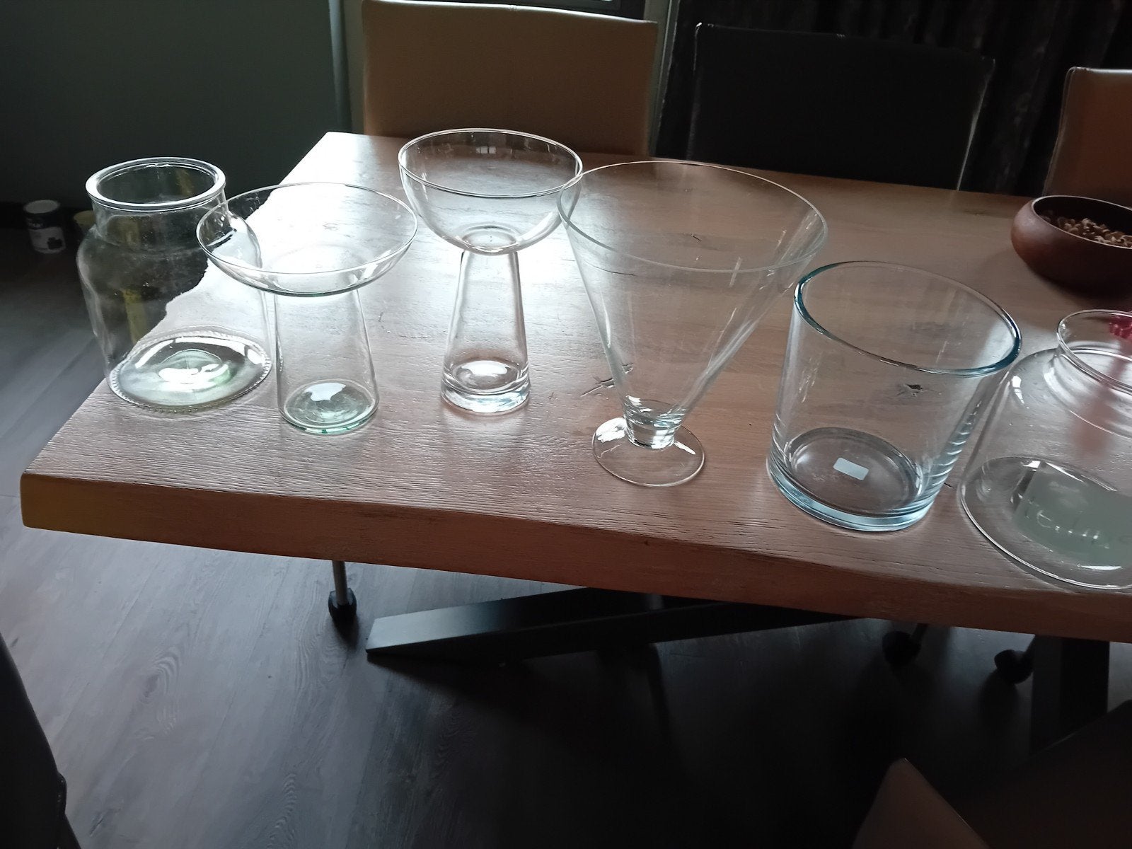 6 verschillende glazen vazen ook in hoogte, Ophalen of Verzenden, Zo goed als nieuw, Geschikt voor droogbloemen, Glas