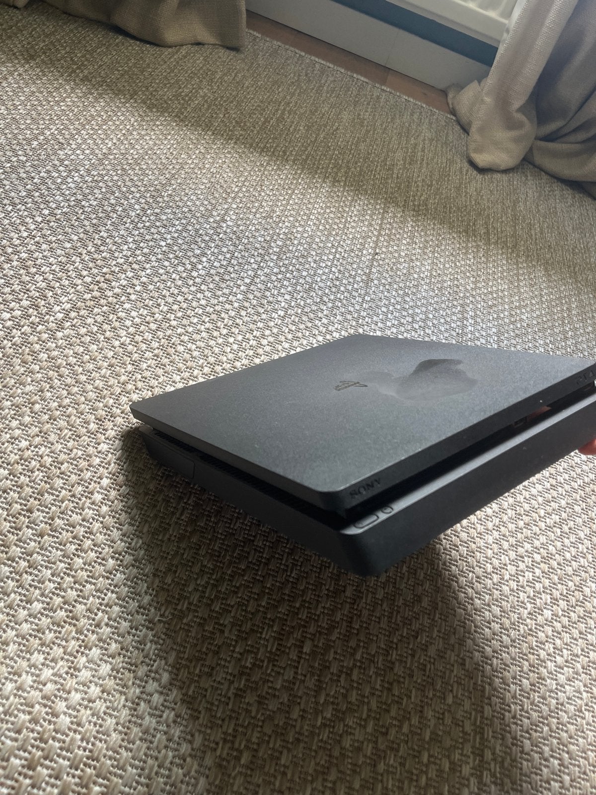 PlayStation 4 Slim met 1 rode controller, Ophalen of Verzenden, Met 1 controller, Slim, 500 GB
