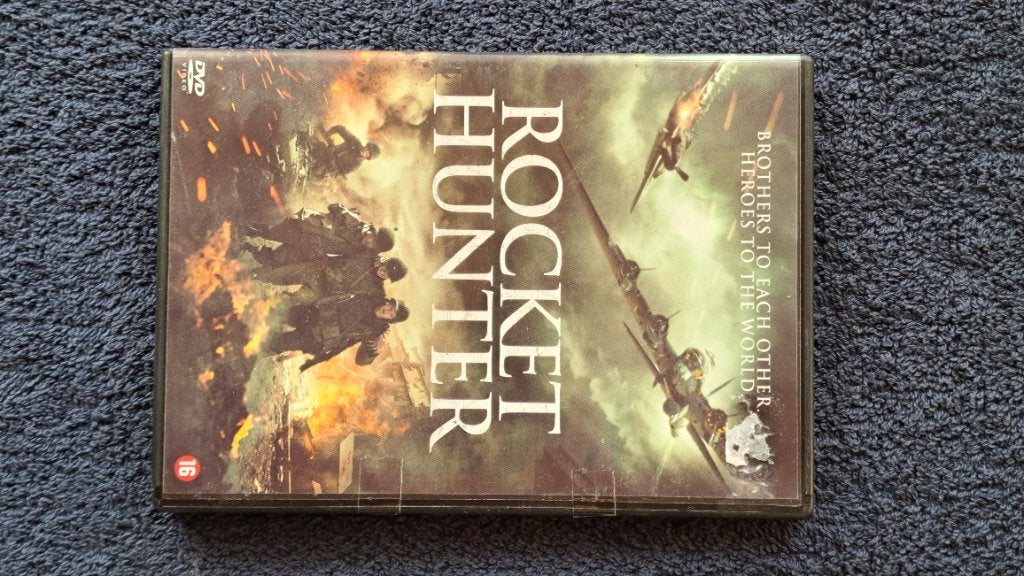 Rocket Hunter, Vanaf 12 jaar, Ophalen of Verzenden, Zo goed als nieuw, Actie en Avontuur