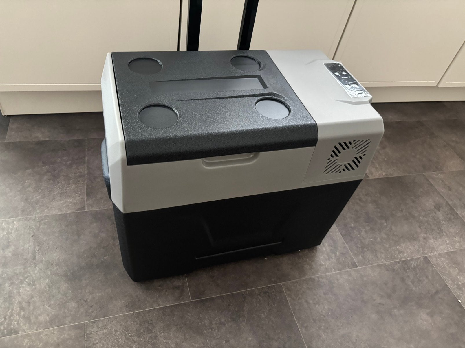 Nieuw! 40L compressor koelbox 12V/220V met app bediening, Caravans en Kamperen, Koelboxen, Ophalen, Nieuw, Koelbox, Compressor