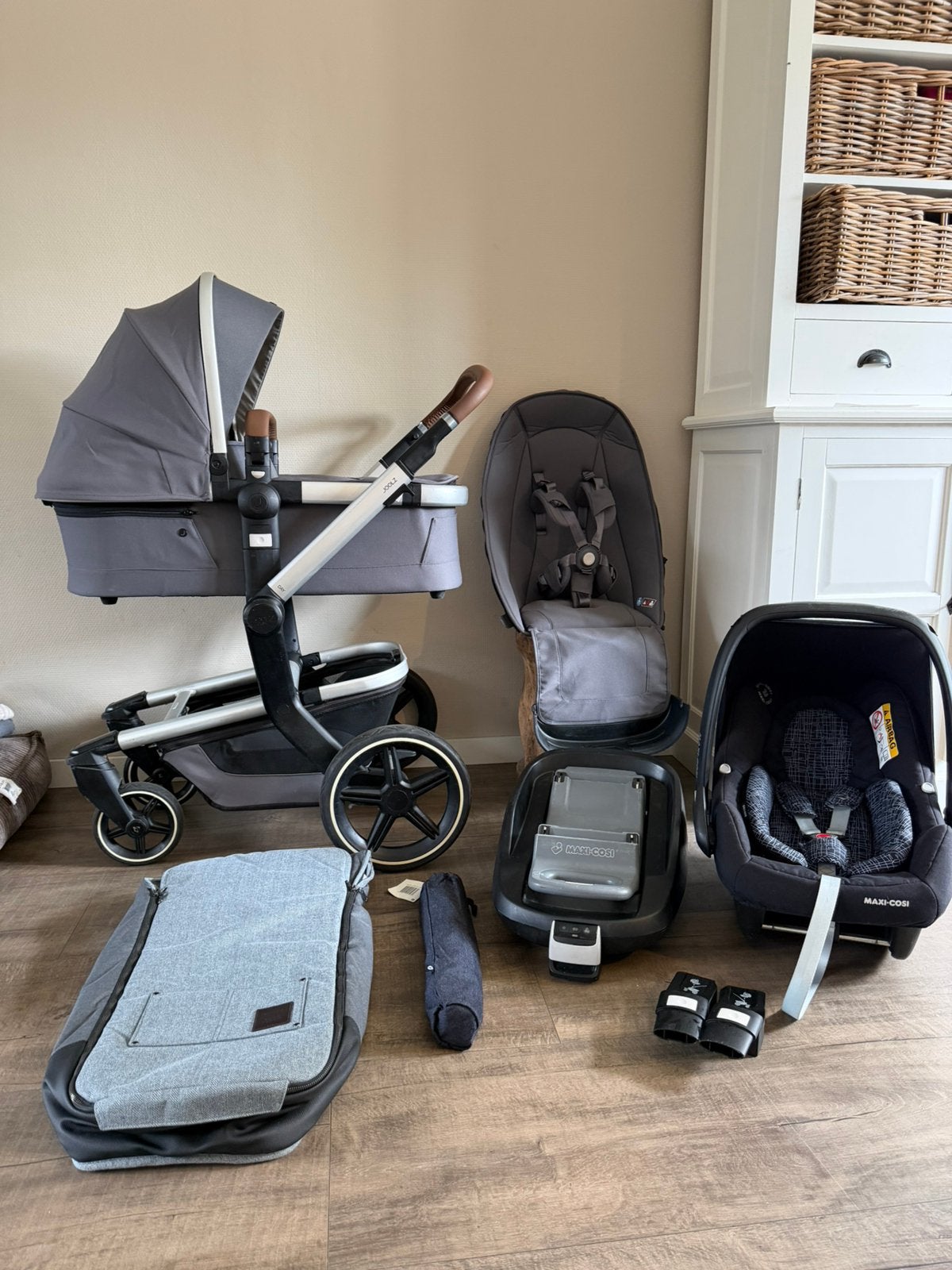 Joolz Day+ || Gorgeous Grey || Kinderwagen, Ophalen, Zo goed als nieuw, Overige merken