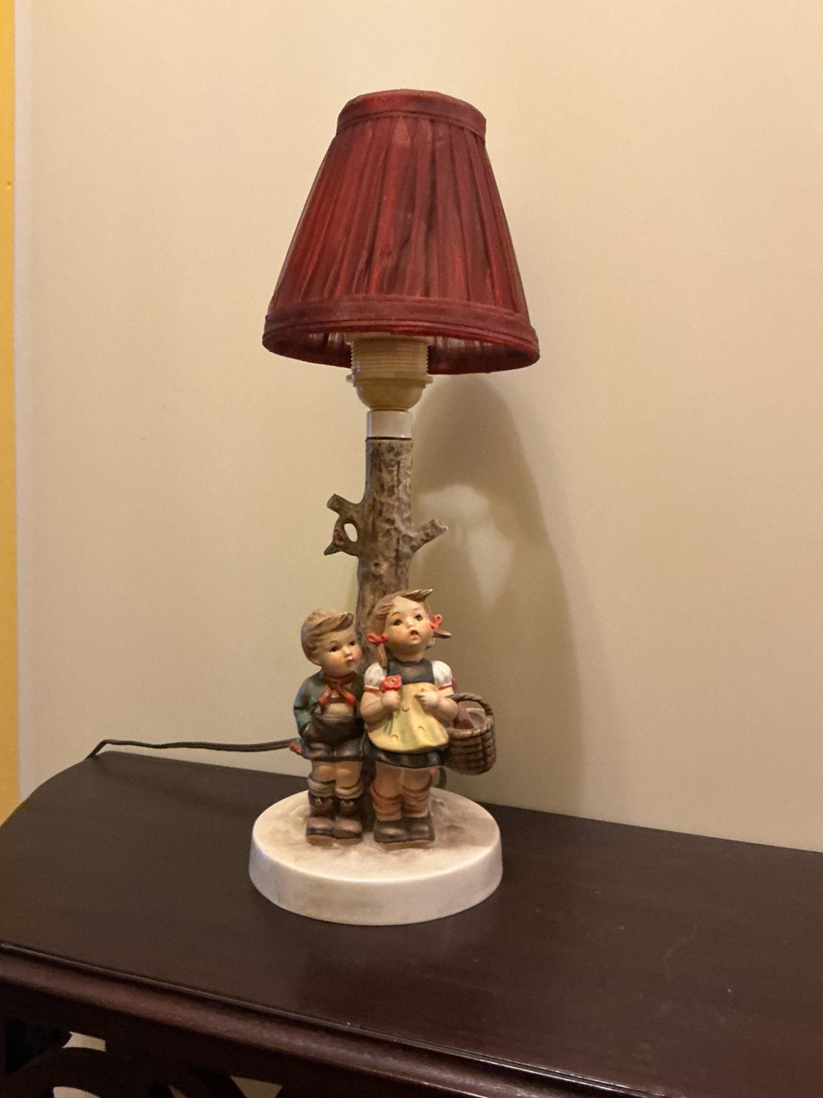 Gobel Hummel "To Market' Beeldjes Tafellamp.40 cm h., Ophalen of Verzenden, Gebruikt, Vintage