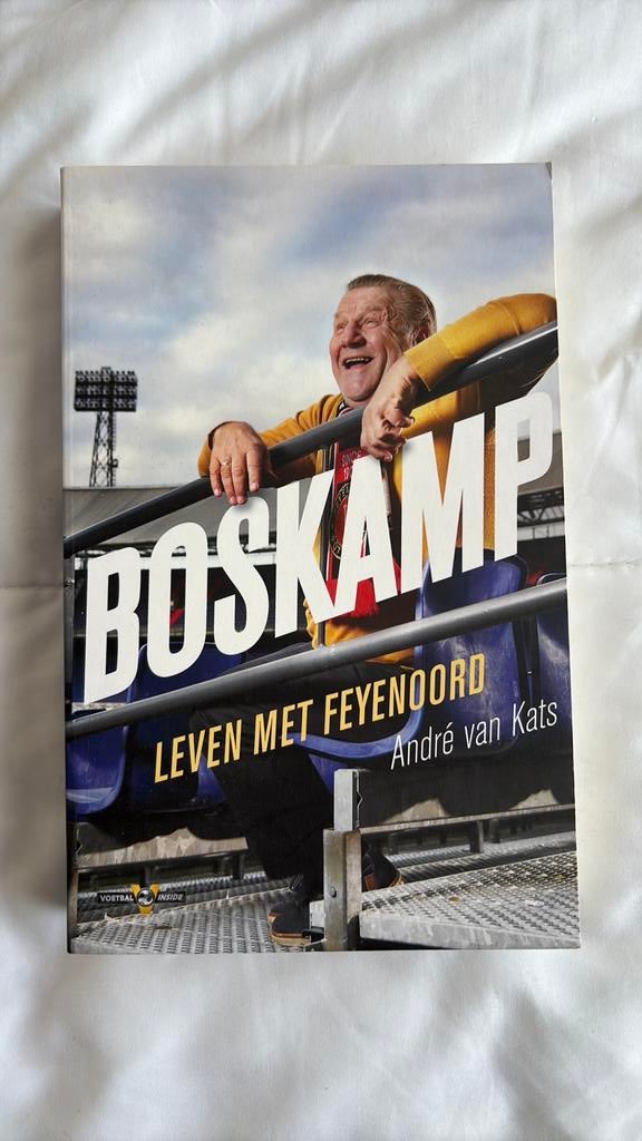 Andre van Kats - Boskamp, Ophalen of Verzenden, Zo goed als nieuw, Andre van Kats, Balsport