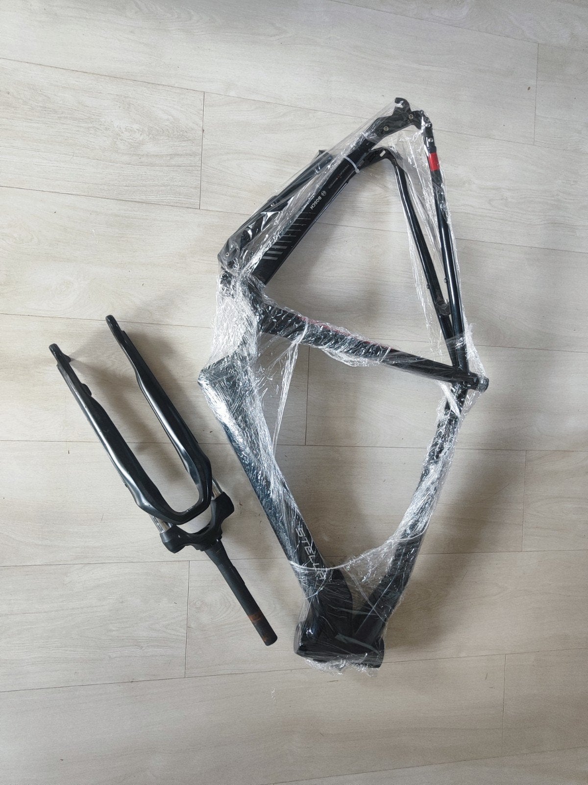 Stella E-bike frame with fork – Bosch, Fietsen en Brommers, Elektrische fiets, Frame, Stella, Nieuw
