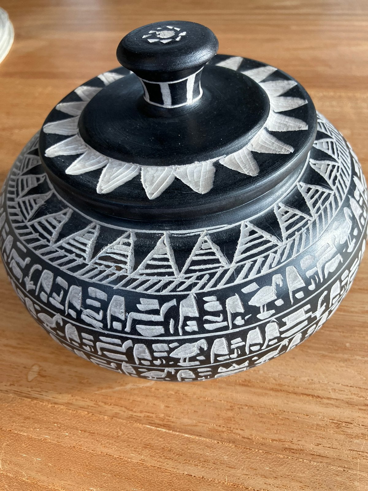 Decoratieve pot handgemaakt, Ophalen, Rond, Pot of Kruik, Zo goed als nieuw