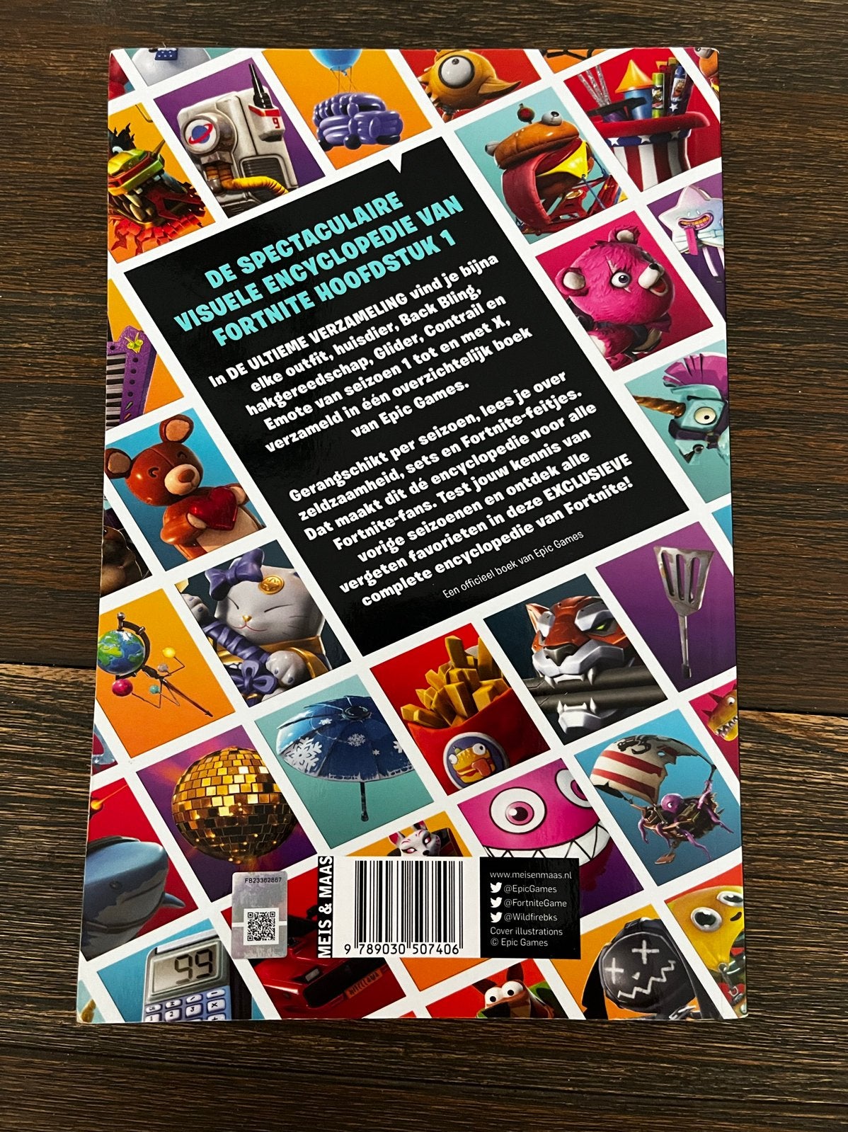 Fortnite: De Ultieme Verzameling - Visuele Encyclopedie, Ophalen, Zo goed als nieuw