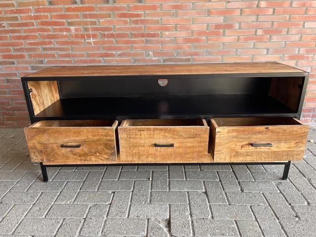tv-meubel Industriële Mangohout/metaal 150 cm nu in de actie, Overige houtsoorten, 100 tot 150 cm, Nieuw, Ophalen of Verzenden