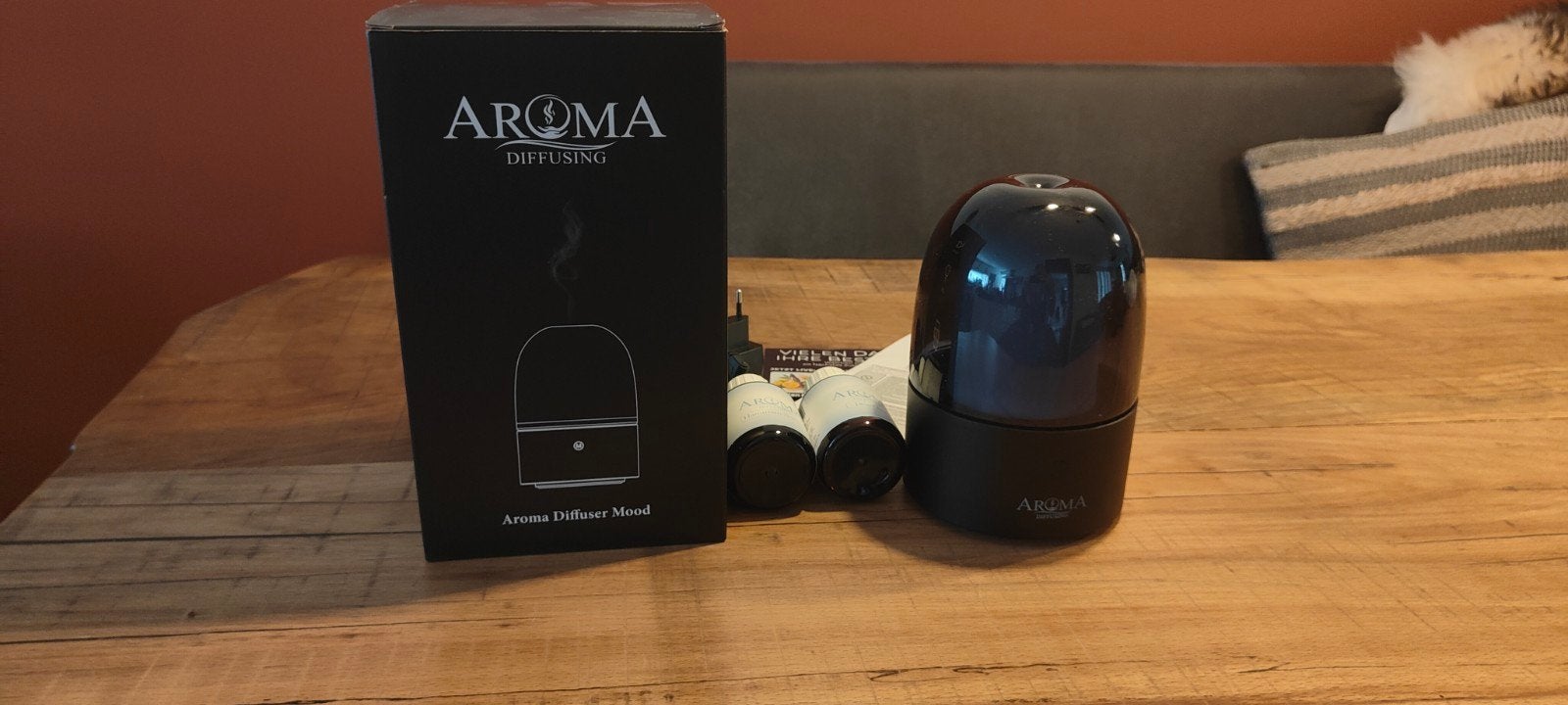 Aroma diffuser aroma diffusing mood met 2 x 100ml olie, Ophalen of Verzenden, Zo goed als nieuw