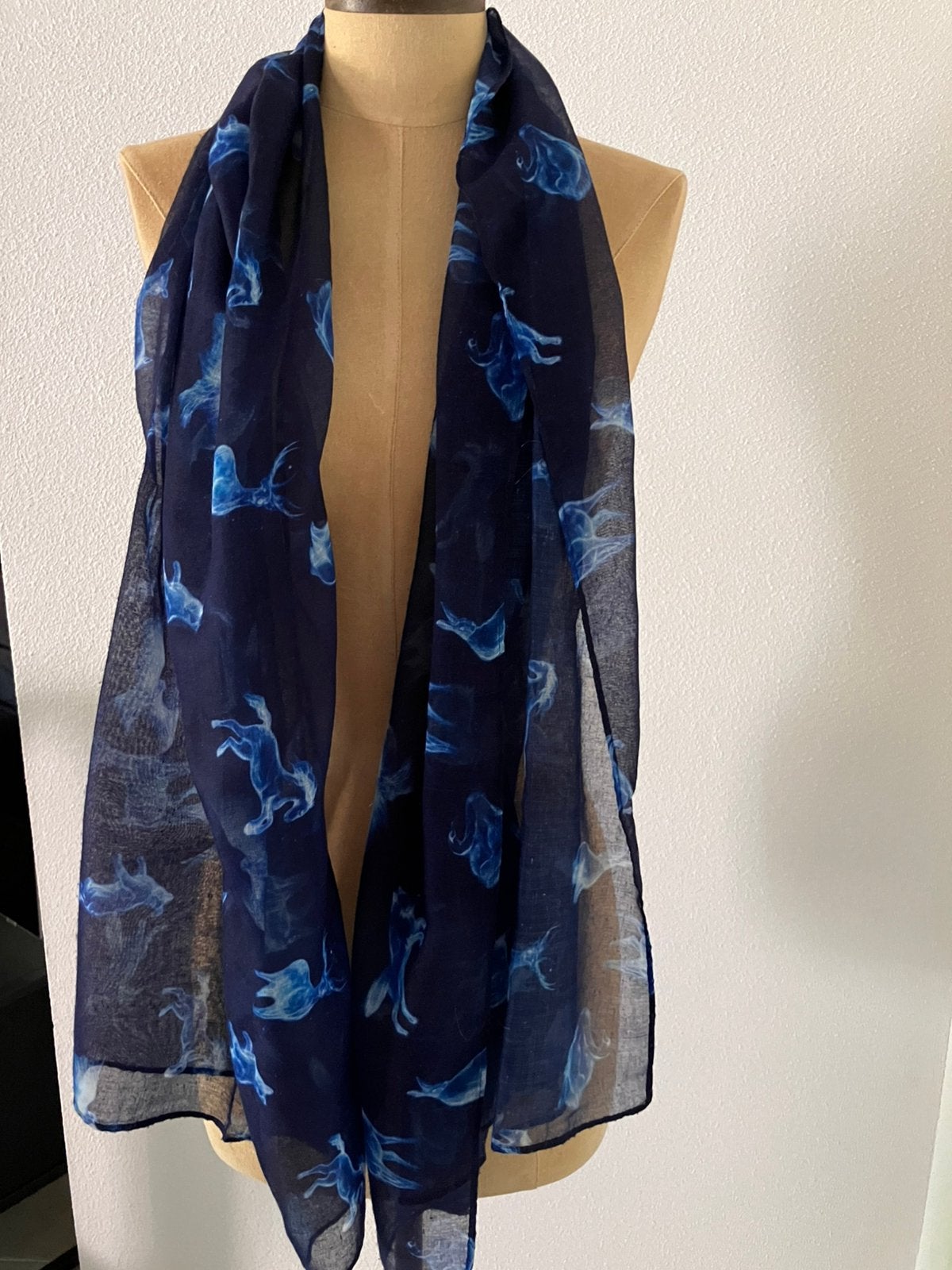 Shawl in blauw, Verzenden, Zo goed als nieuw, Sjaal