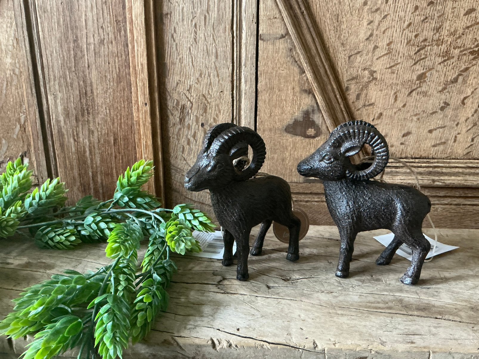 NIEUW set van 2 metalen Steenbok Capricorn beeldjes, Ophalen of Verzenden, Nieuw