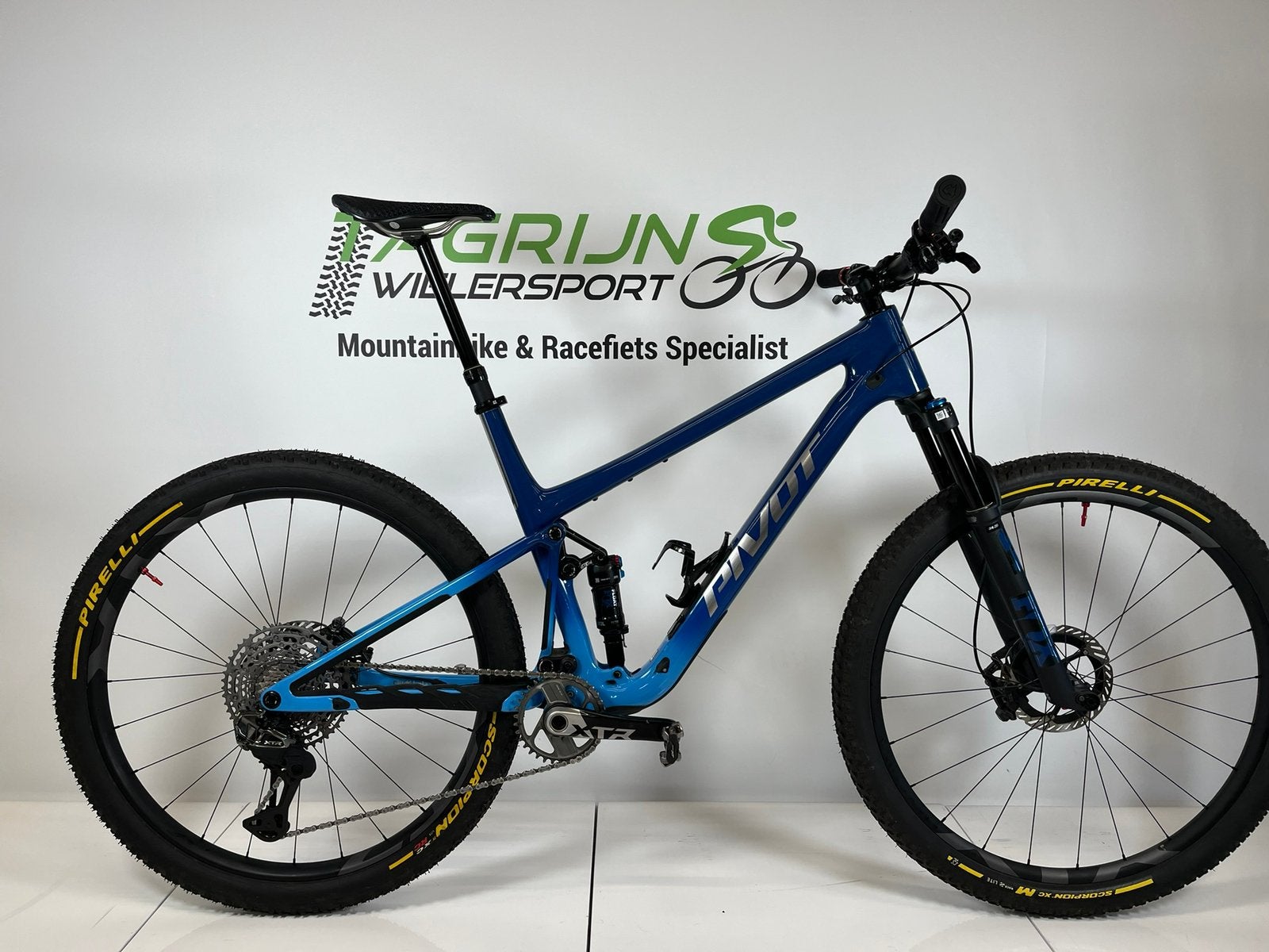 Demo nieuwste Pivot Mach 4 SL compleet Shimano XTR Di2 12sp, Fietsen en Brommers, Pivot, Nieuw, Pivot, Schijfrem