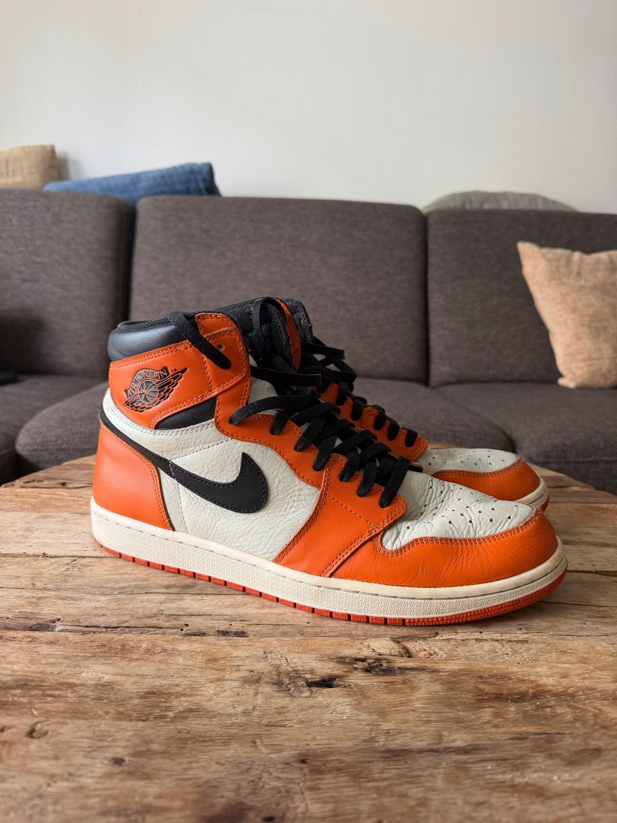 Nike Air Jordan 1 Retro High Reverse Shattered Backboard 2.0, Ophalen of Verzenden, Gedragen, Overige kleuren, Sneakers of Gympen