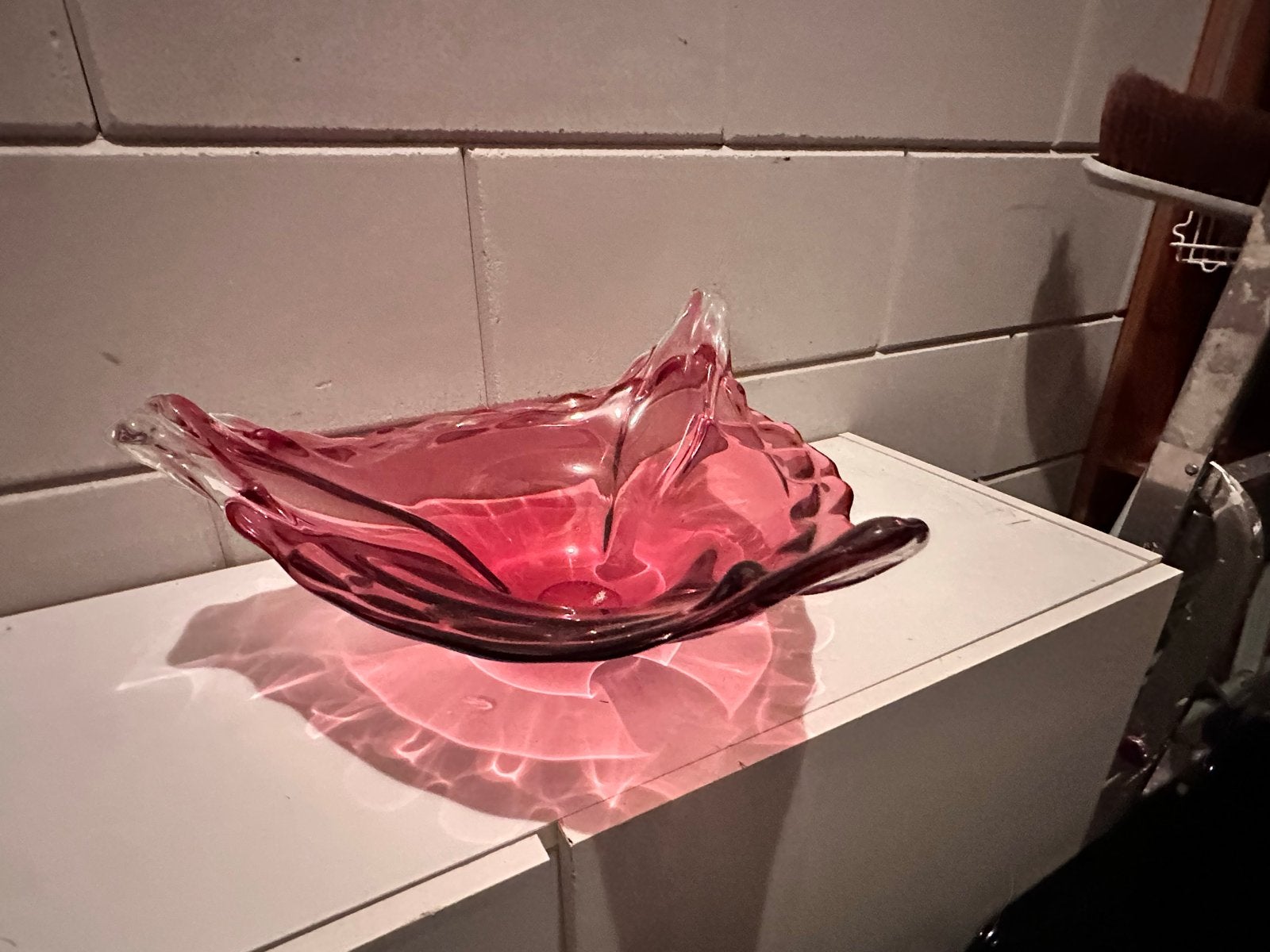 Vintage glazen schaal roze/rood, Ophalen