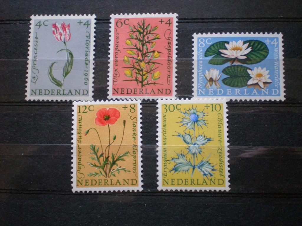 Nederland NVPH 738-742 Postfris ( T 40)..€ 1,20, Postzegels en Munten, Postzegels | Nederland, Verzenden