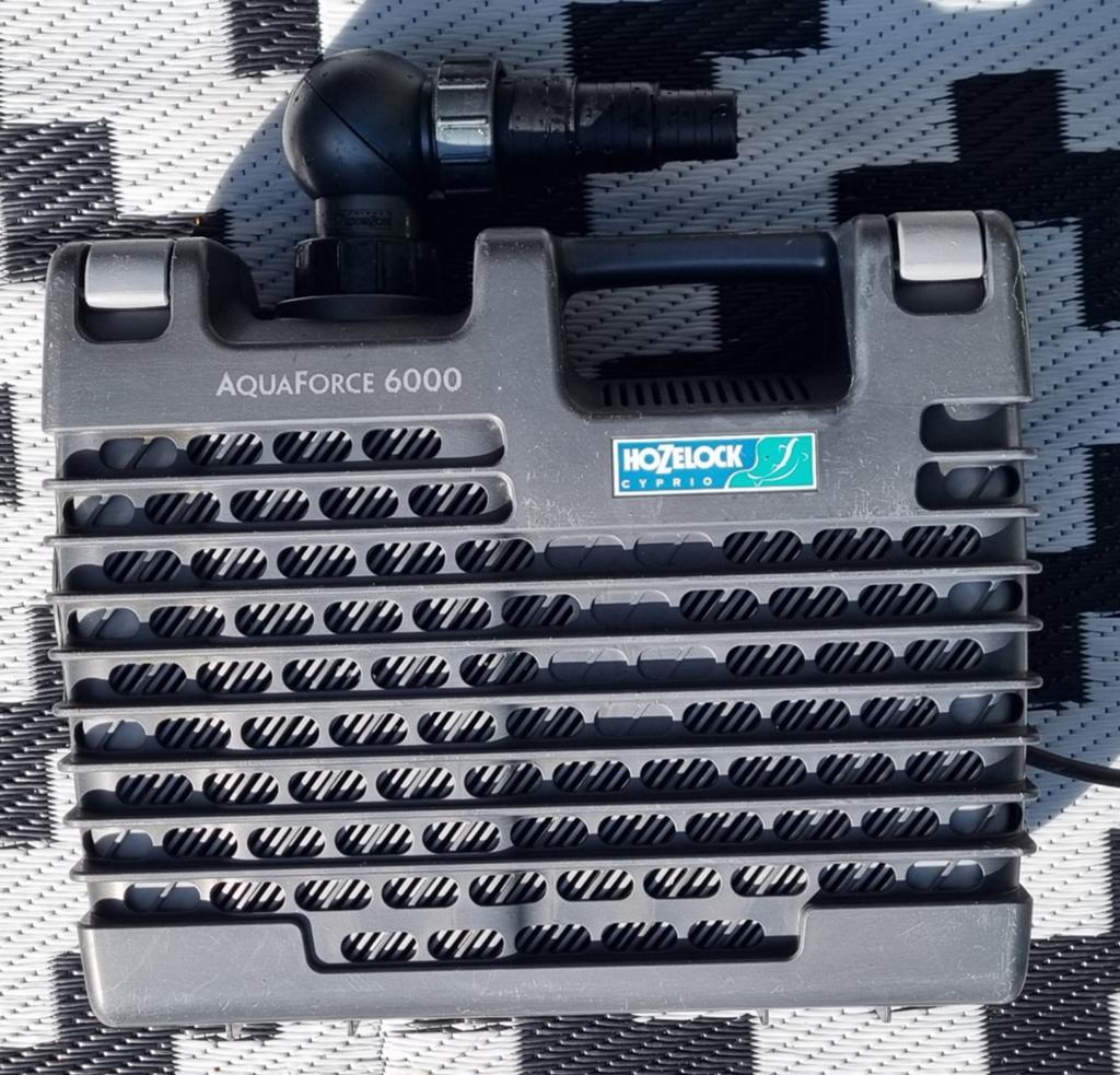 Hozelock AquaForce 6000. Zie ook mijn andere advertenties., Ophalen of Verzenden, Vijverpomp