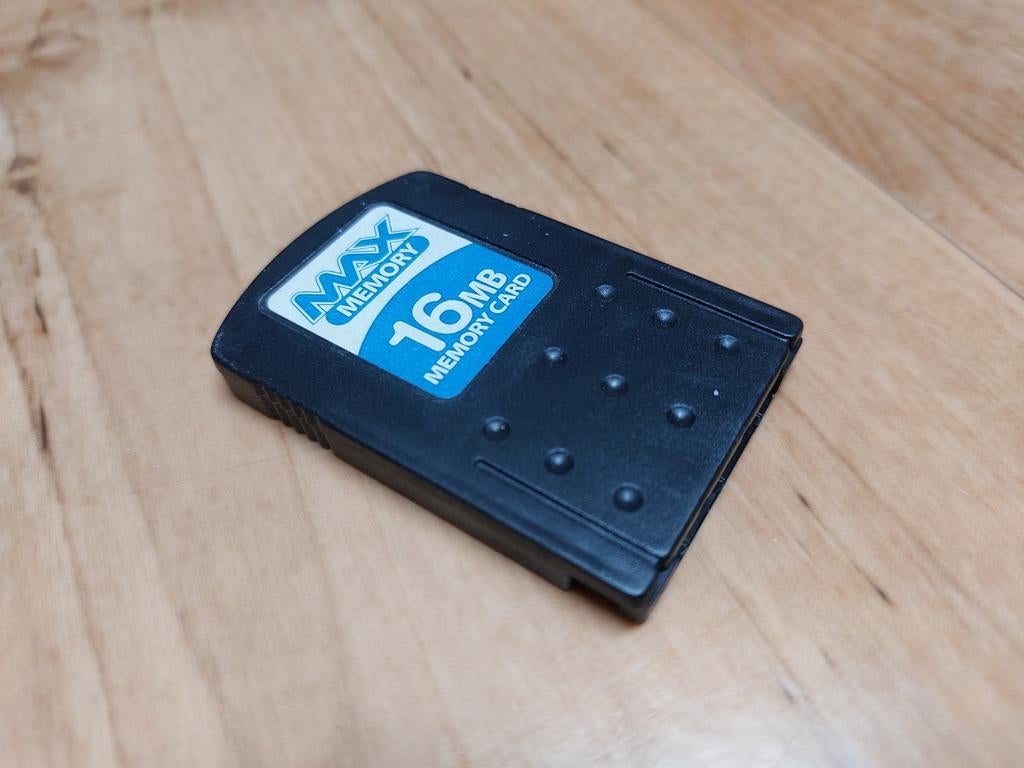 Memorycard 16MB (PlayStation 2), Gebruikt, 1 speler, Ophalen of Verzenden, Vanaf 3 jaar