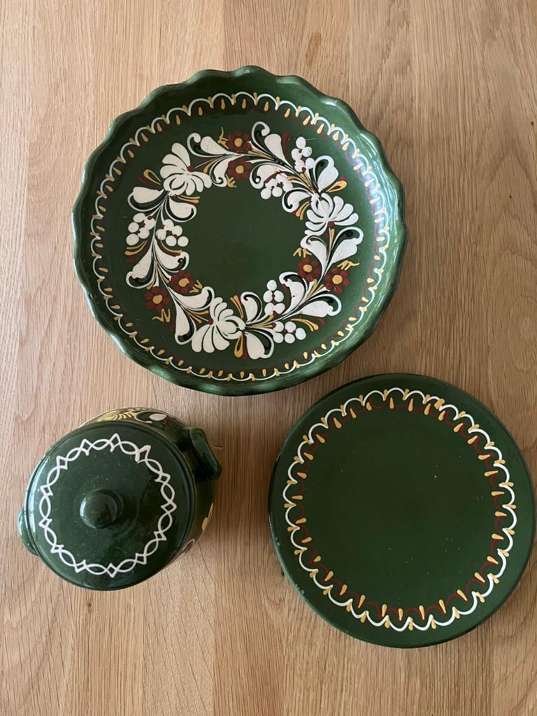 Vintage Hongaars keramieke set: schotel, bord en potje., Antiek en Kunst, Ophalen of Verzenden