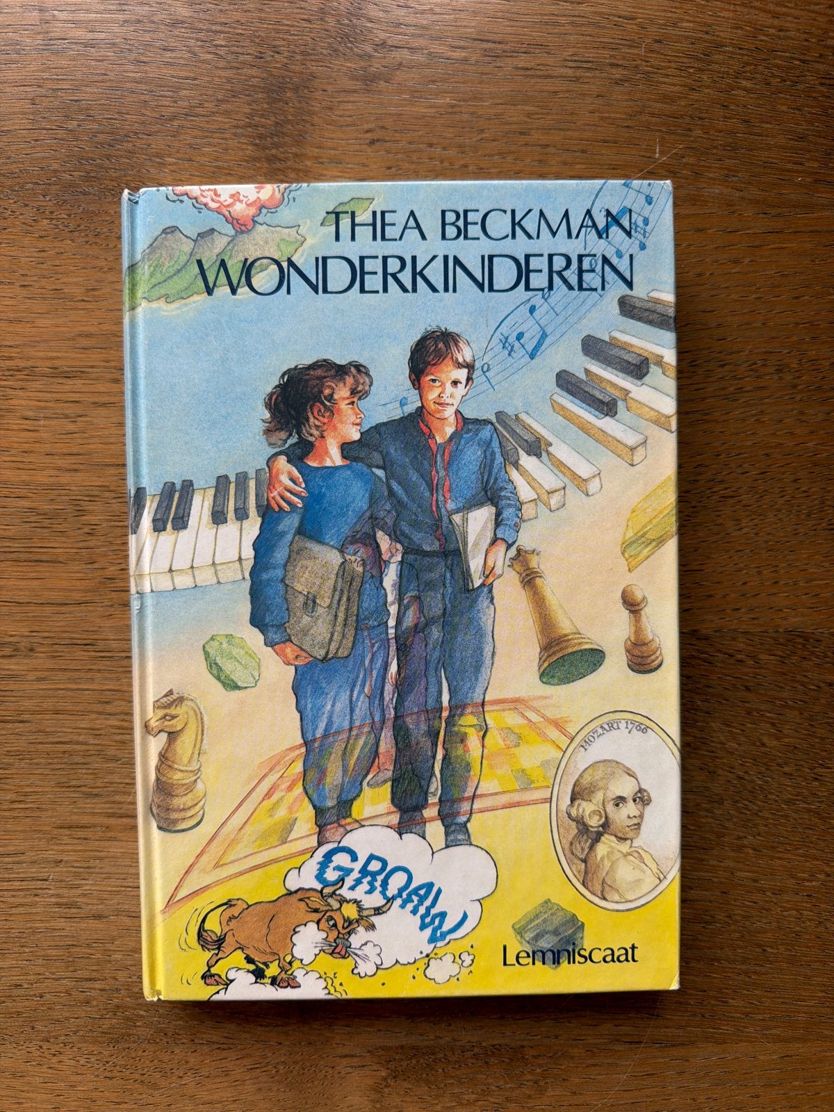 Thea Beckman - Wonderkinderen (Jeugdboek), Ophalen of Verzenden, Gelezen, Fictie
