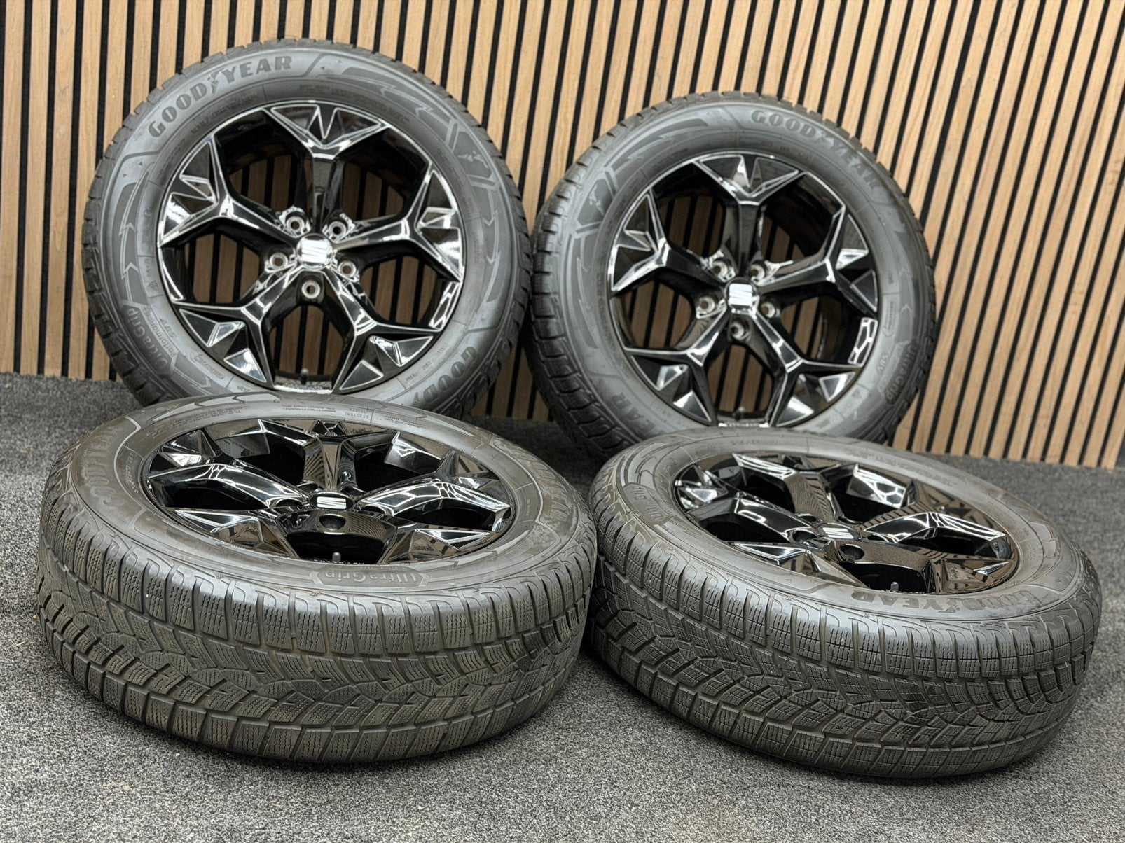 Originele 17 inch Seat Tarraco 5F Nevada 5x112 ET40 Goodyear, Auto-onderdelen, Ophalen, 215 mm, ., Banden en Velgen