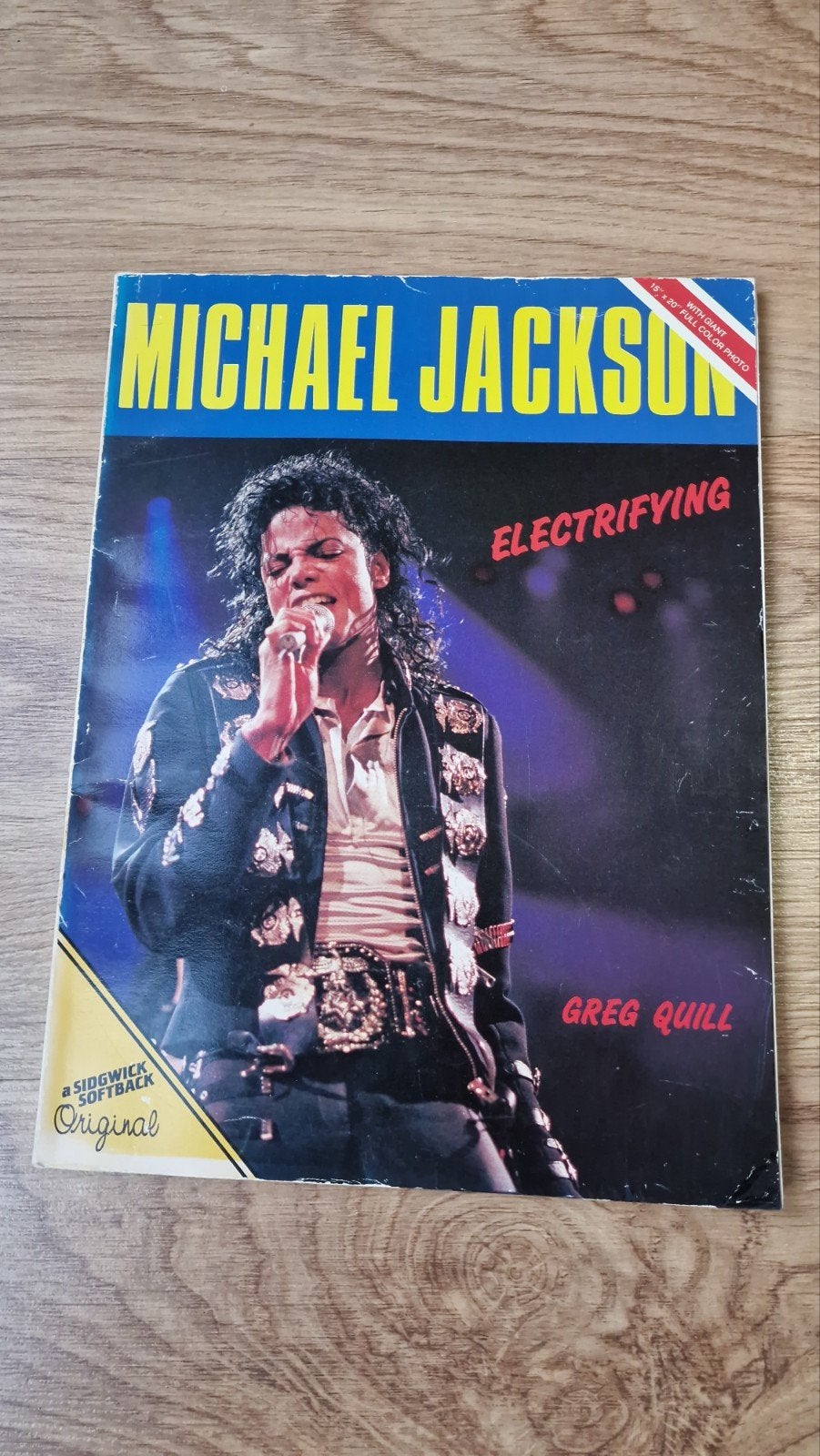 Michael Jackson Electrifying Magazine + Poster (1988), Verzenden