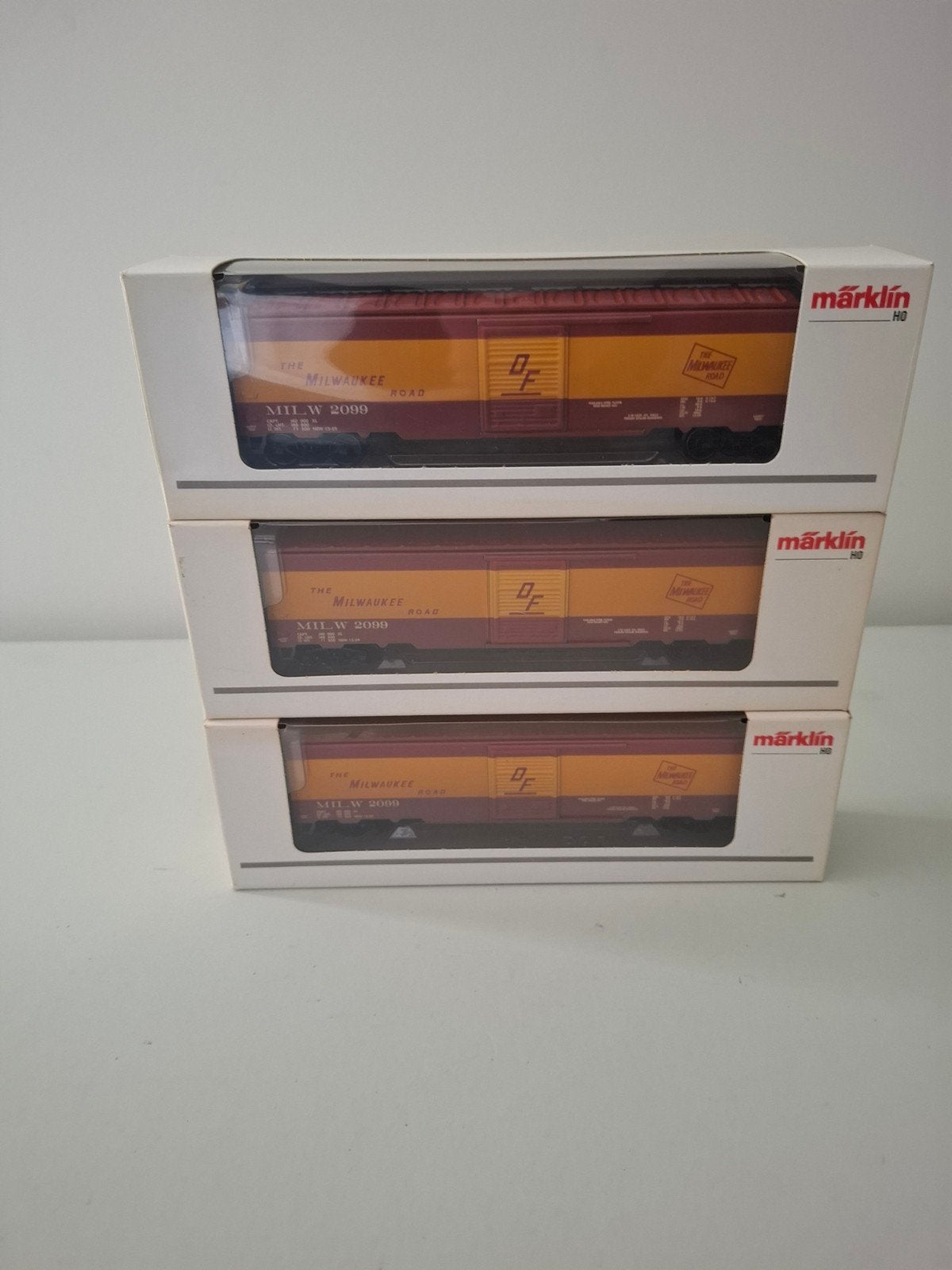 Marklin 45711 Goederenwagon 3x 'Milwaukee Road' van de USA, Hobby en Vrije tijd, Modeltreinen | H0, Wisselstroom, Treinset, Nieuw