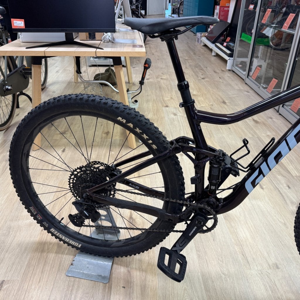 Giant Stance 29 1 M ROSEWOOD MTB | Maat M | 2025 | +bon, Fietsen en Brommers, Fietsen | Mountainbikes en ATB, Giant, Zo goed als nieuw