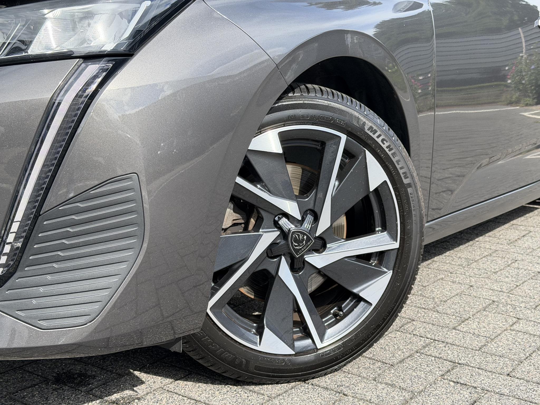 Peugeot 308 SW Allure Pack Business 1.2 PureTech 130PK Navig, Voorwielaandrijving, 12 maanden, 1199 cc, Leder en Stof