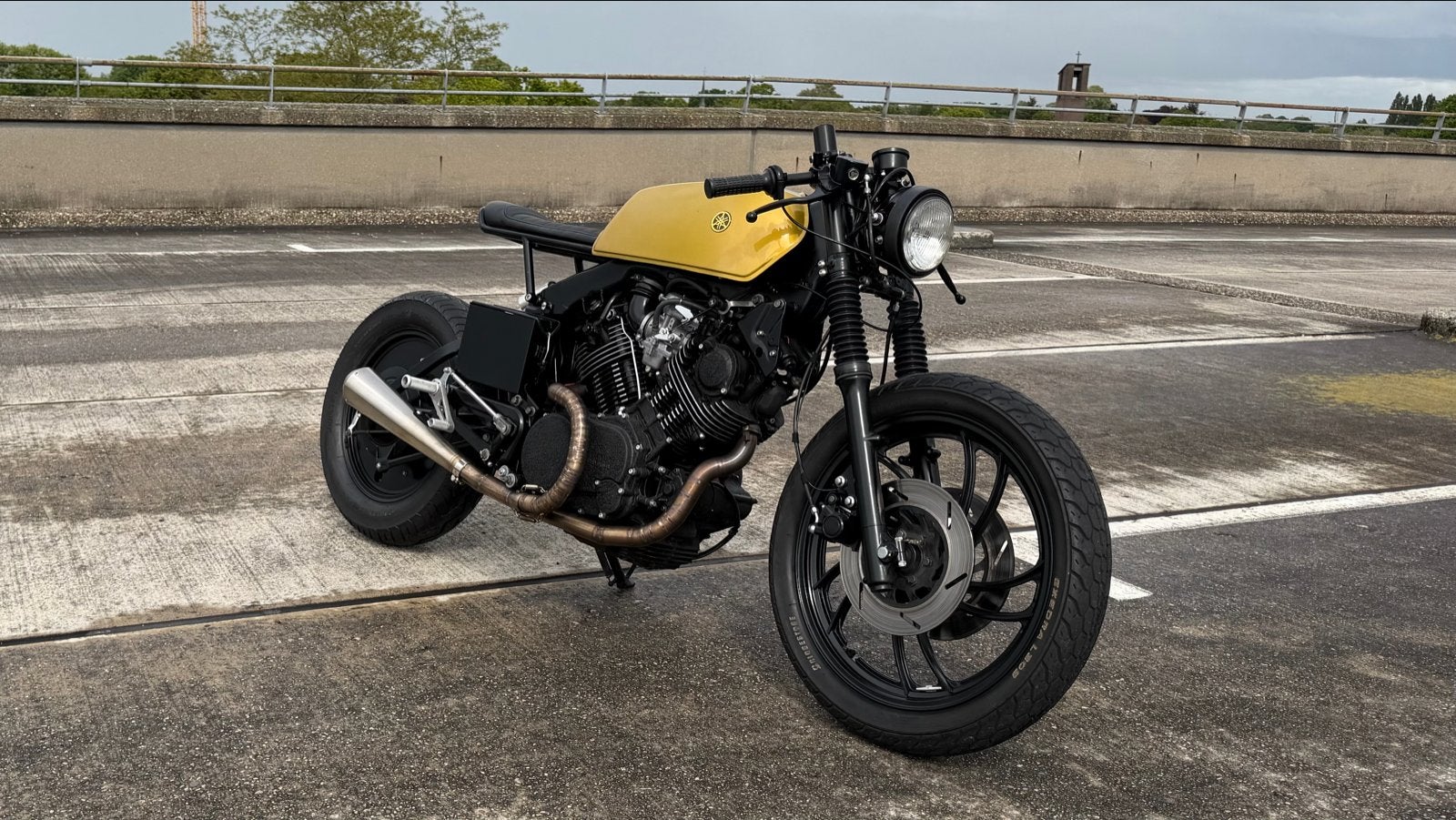 Yamaha Virago XV920 Caferacer, Motoren, Cardan-aandrijving, 2 cilinders, 920 cc, Occasion