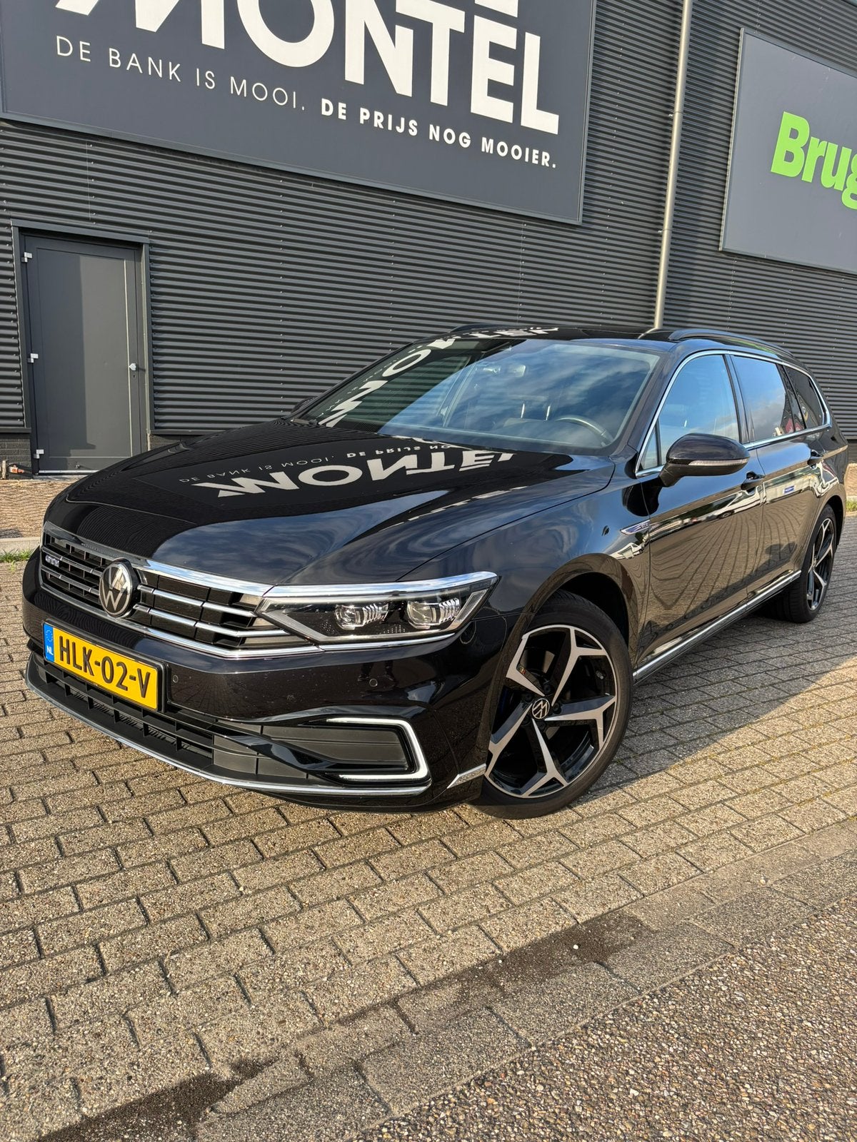 VW Passat 1.4 TSI Phev 283pk 6-DSG 2022 Zwart full opties!!, Stof, 4 cilinders, Zwart, Plug-in hybride