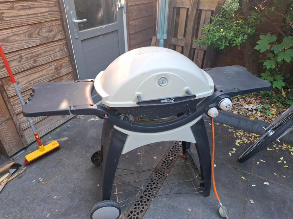 Weber q300, Tuin en Terras, Gasbarbecues, Ophalen, Gebruikt, WEBER BBQ