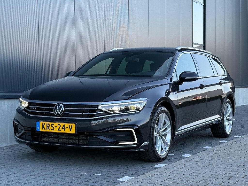 Volkswagen Passat Variant 1.4 TSI PHEV GTE Trekhaak - IQ, Auto's, Volkswagen, 4 cilinders, 218 pk, Hybride Elektrisch/Benzine