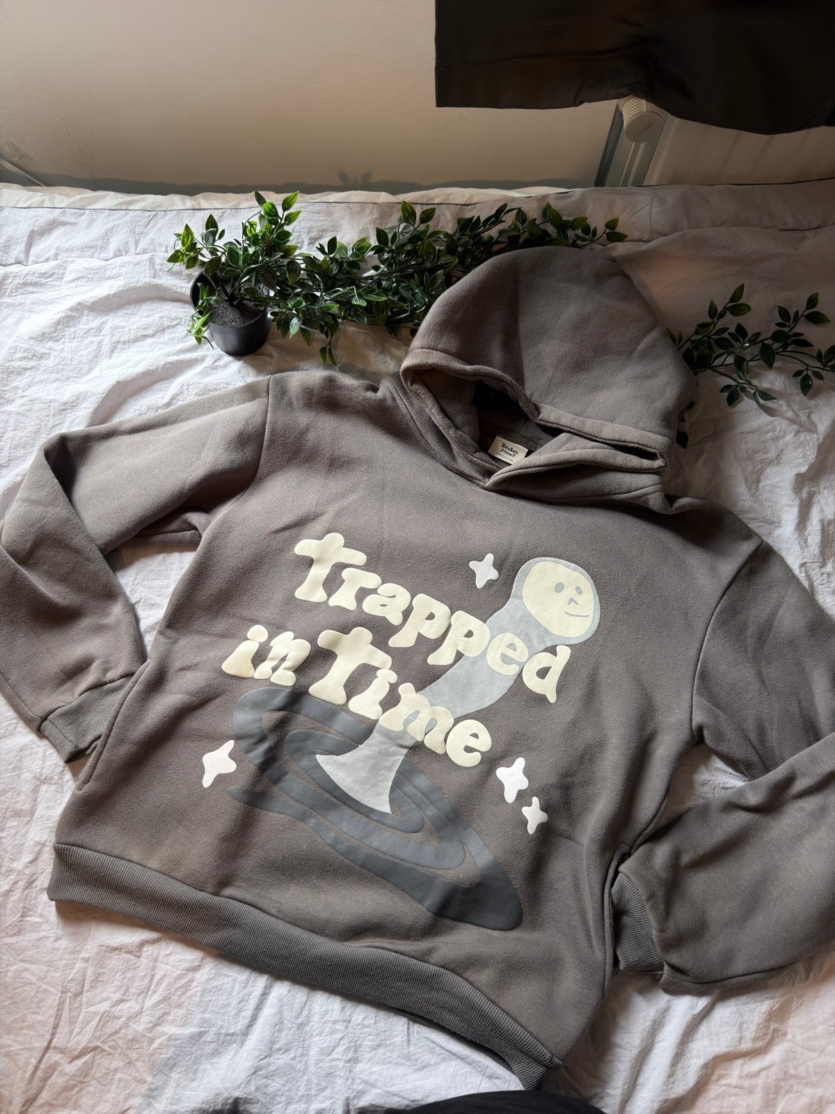Broken Planet "Trapped in Time" Hoodie Maat M, Verzenden, Zo goed als nieuw, Maat 48/50 (M), Grijs