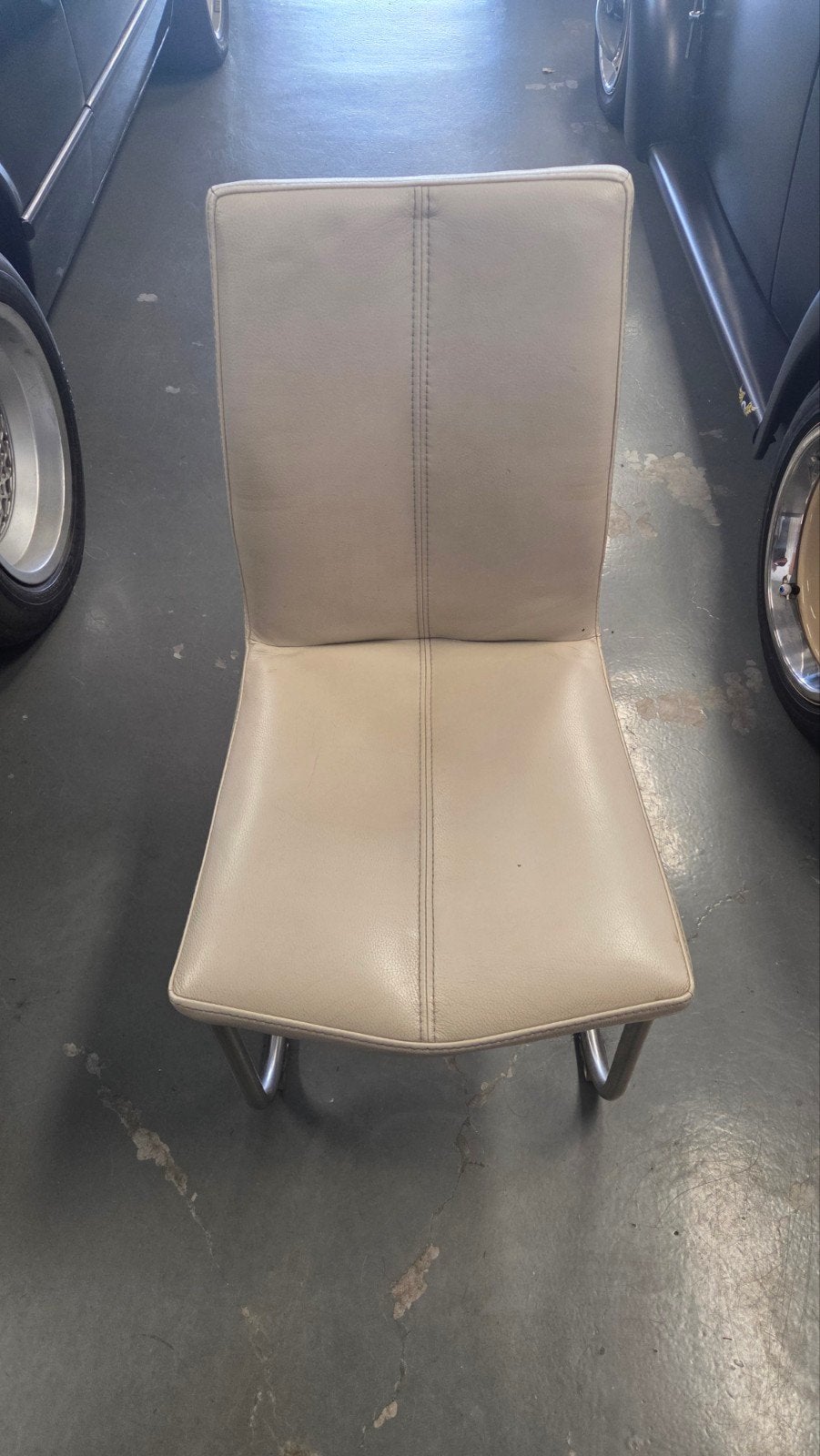 Leren stoelen met en zonder armleuning 6x, Gebruikt, Twee, Overige kleuren, Ophalen of Verzenden