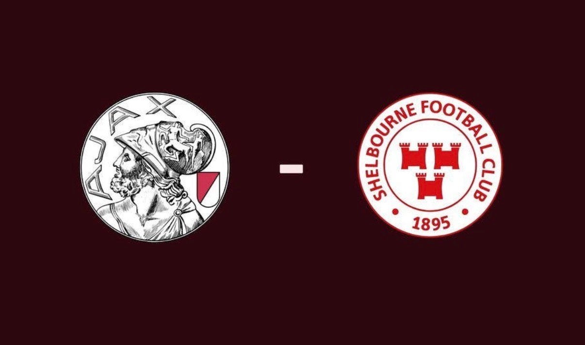 Ajax-Shelbourne 4x 020 naast elkaar (fieldseats), Drie personen of meer, Ticket of Toegangskaart