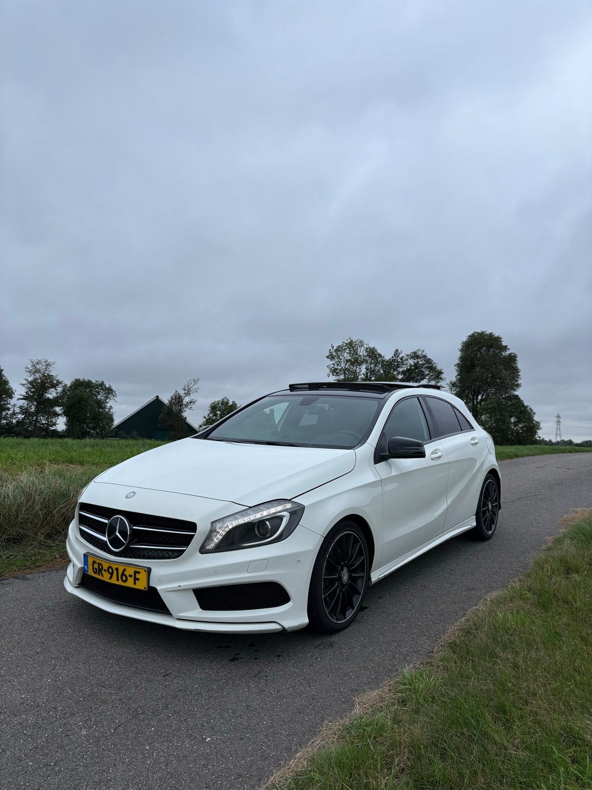 Mercedes-Benz A-Klasse 1.6 A180 Blue EFF AUT 2015 Wit, Auto's, Automaat, Achterwielaandrijving, 1295 kg, 4 cilinders
