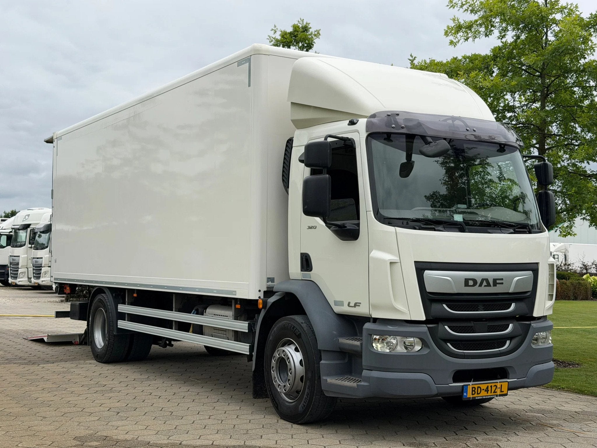 DAF CF 320 L2EN3 (bj 2020), Automaat, Achterwielaandrijving, Gebruikt, Euro 6