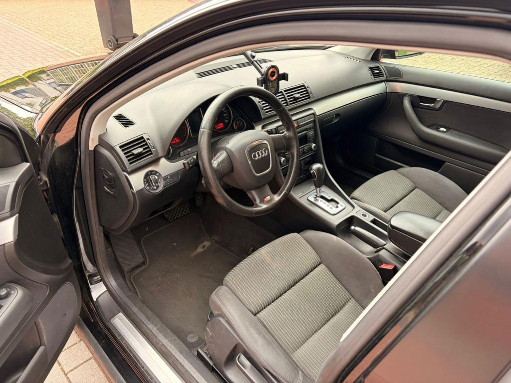 Audi A4 Avant 1.8 Turbo Advance AUTOMAAT/ S-LINE/ LEES TEKST, Gebruikt, 4 cilinders, 1781 cc, Parkeersensor