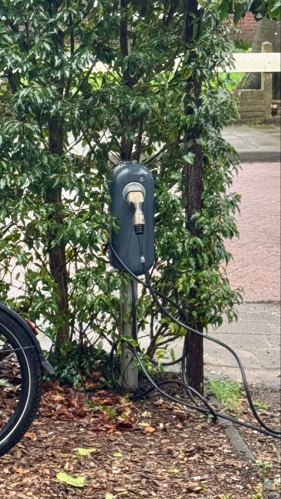 Laadpaal New Motion Lolo 1-fase, Ophalen, Zo goed als nieuw, Laadpaal