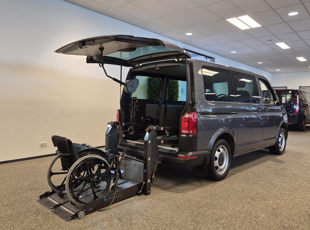 Volkswagen Transporter (bj 2017, automaat), Auto's, Volkswagen, Automaat, Stof, Gebruikt, 1984 cc