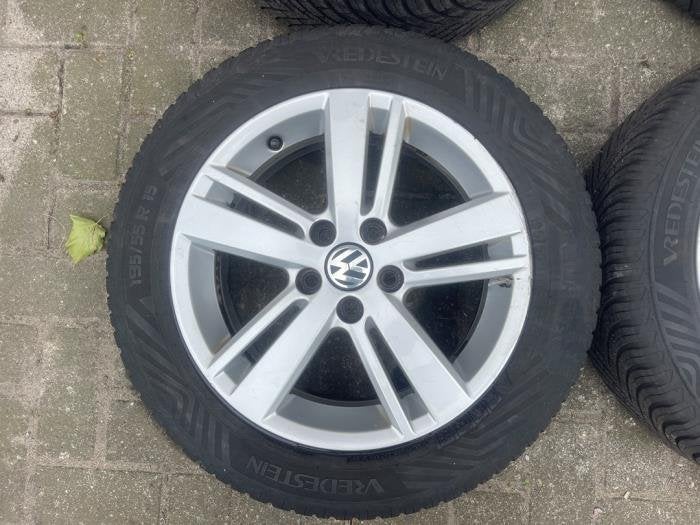 Sportvelgenset + banden van een Volkswagen Polo, Gebruikt, -, Verzenden, -