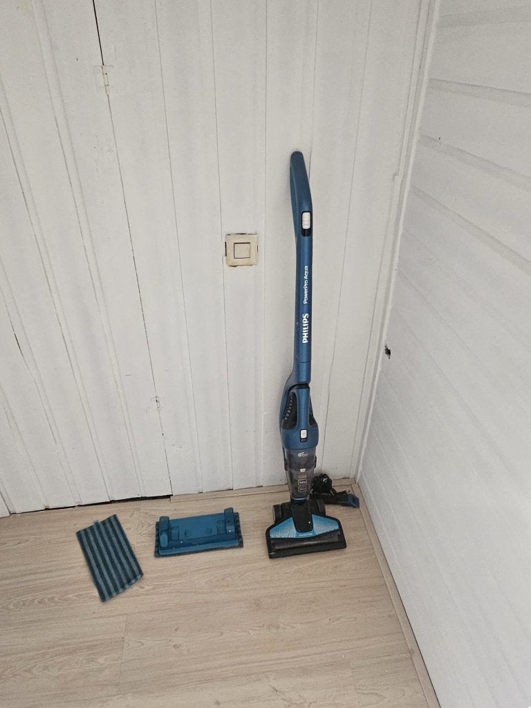 Draadloze stofzuiger - Philips PowerPro Aqua 3-in-1 18V, Ophalen, Gebruikt, Philips, Dweilfunctie