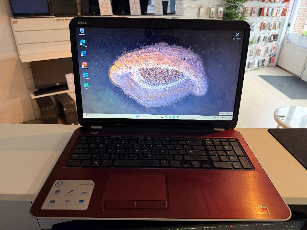 VERK0CHT! | Dell Inspiron 5735 |17,3″| AMD A8 | 8GB RAM|, AMD A8 Vision, 256 GB, 2 tot 3 Ghz, Qwerty