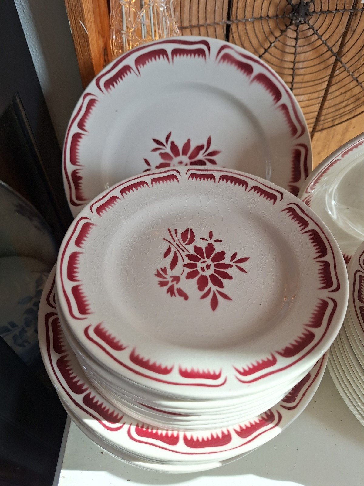 oud Frans servies rood, Ophalen