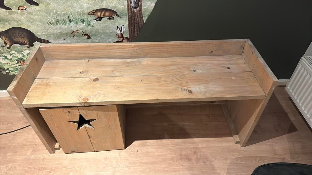 Speeltafel steigerhout met kist, Ophalen, 50 tot 100 cm, Zo goed als nieuw, Minder dan 100 cm