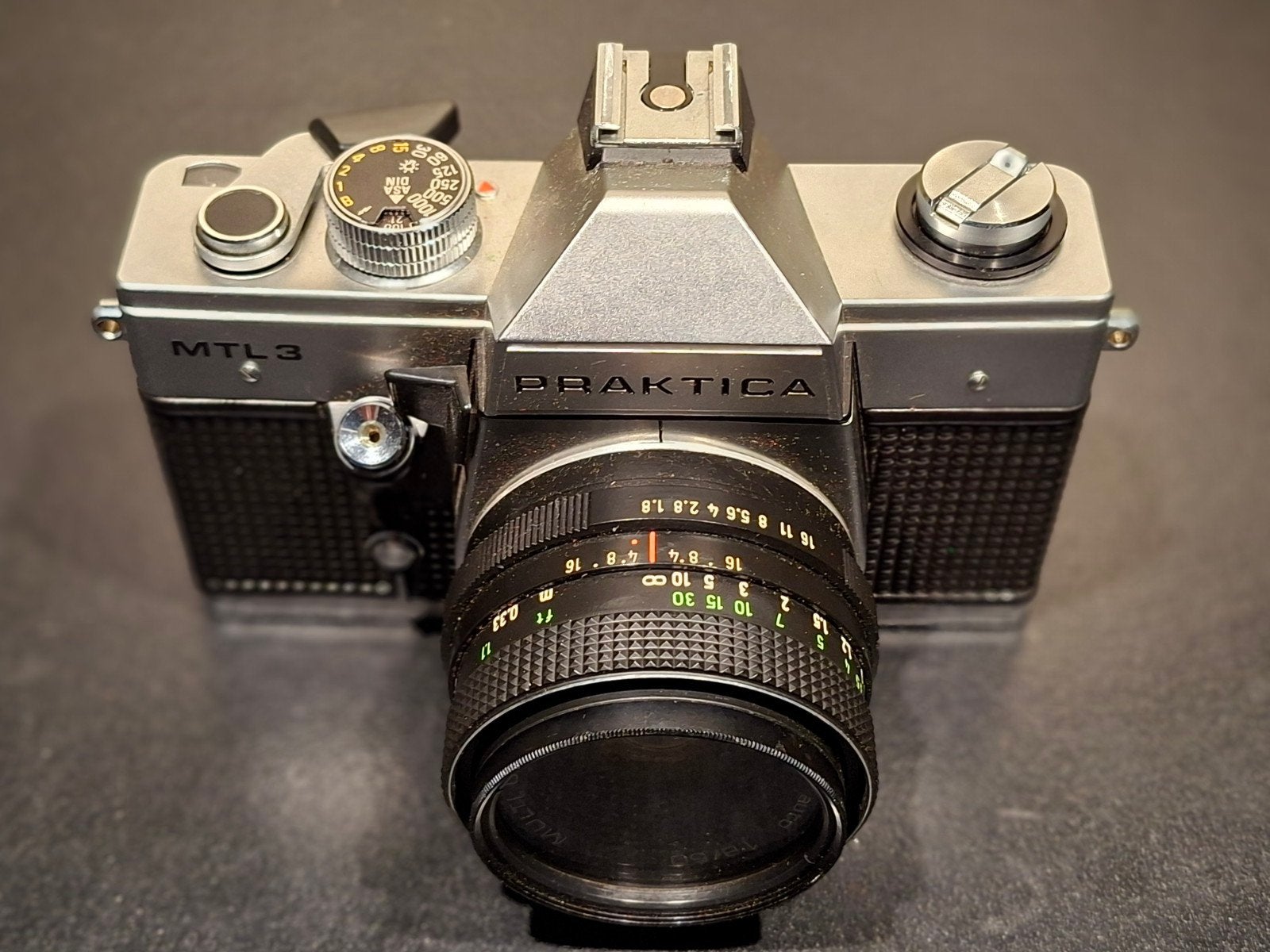 Praktica MTL3 met Pentacon lens en originele hoes, Ophalen of Verzenden, Gebruikt, Spiegelreflex, Overige Merken