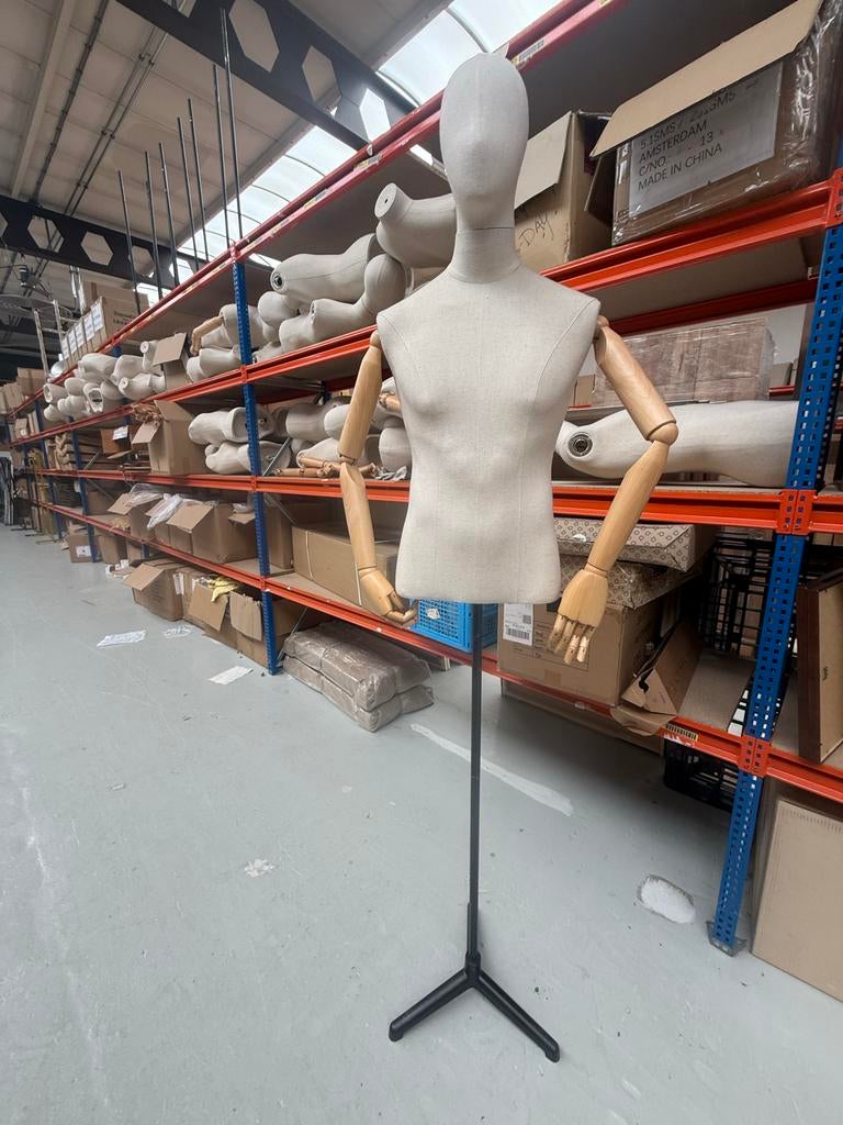 Mannequins met houten armen en verstelbare standaard, Ophalen of Verzenden, Overige thema's, Overige typen