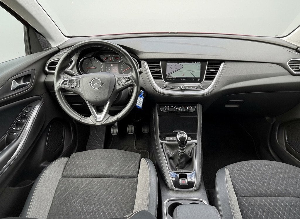 Opel GRANDLAND X 1.2 Turbo Ultimate, 31000 km, achteruitrijc, Auto's, Voorwielaandrijving, Gebruikt, 1199 cc, Bedrijf