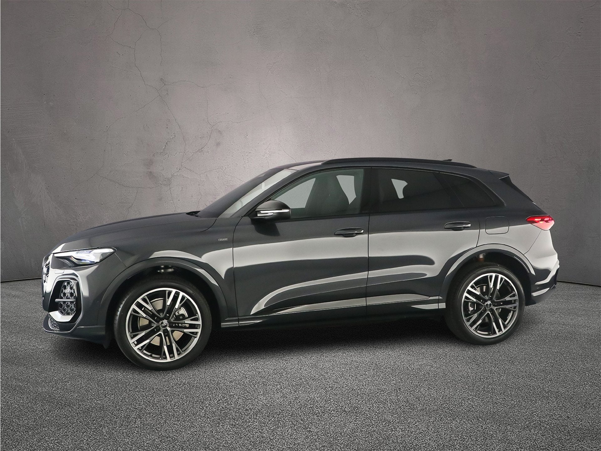 Audi Q5, Auto's, Audi, Automaat, Euro 6, 135 min, Plug-in hybride