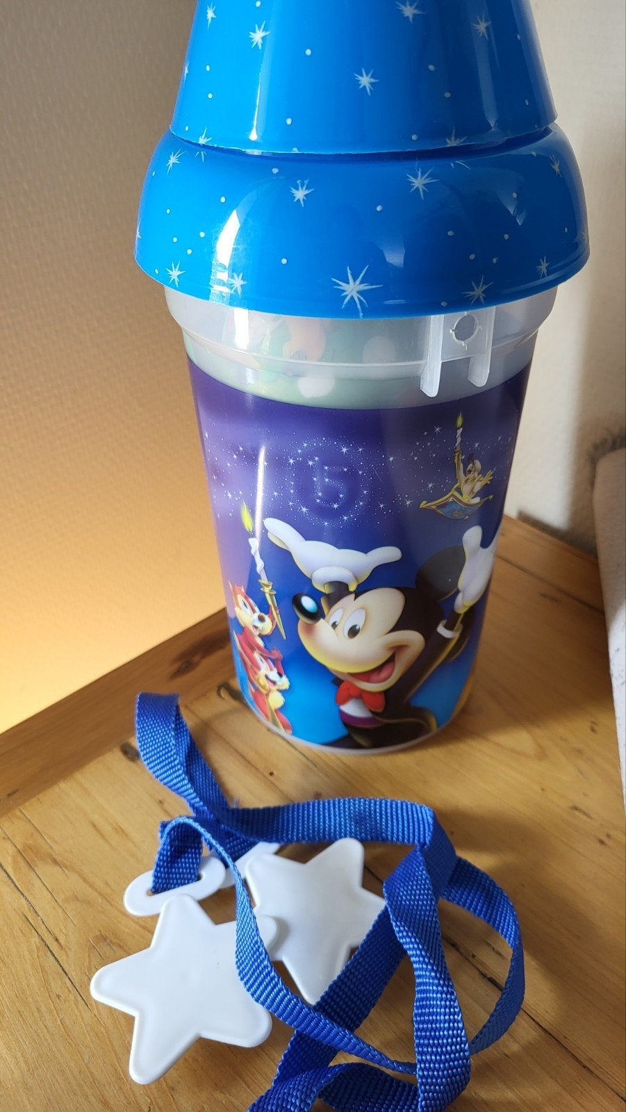 Disneyland Paris 15 Jaar Popcorn Beker - Perfecte Staat, Verzamelen, Disney, Ophalen of Verzenden, Mickey Mouse, Zo goed als nieuw